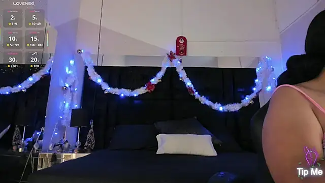 EmmadaSilva online show from December 2025 10:37:01 PM