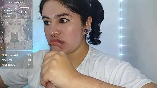 Magic Alicee  online show from February 2026 02:21:01 AM