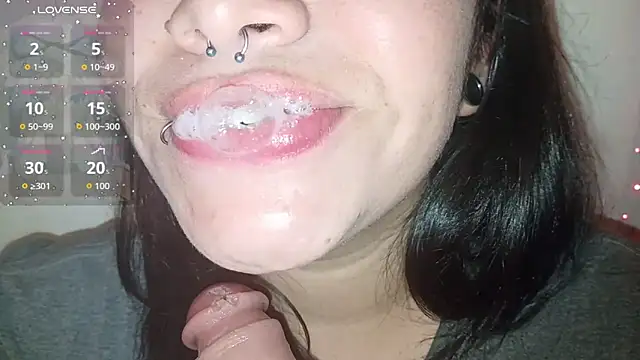 Magic Alicee  online show from March 2026 04:28:01 AM