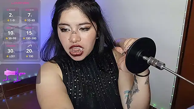 Snapshot of Magic_Alicee_ chatting on June 2026 12:29:02 AM Magic Alicee online show from June 2026 12:29:02 AM