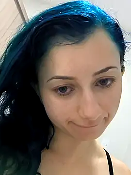 Snapshot of Meiii27 chatting on December 2025 04:11:01 AM Meiii27 online show from December 2025 04:11:01 AM