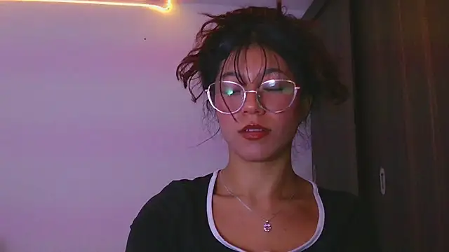 LissyM online show from April 2026 08:54:02 PM