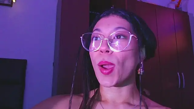 LissyM online show from November 2025 08:42:01 PM