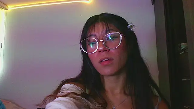 LissyM online show from March 2026 07:26:01 PM