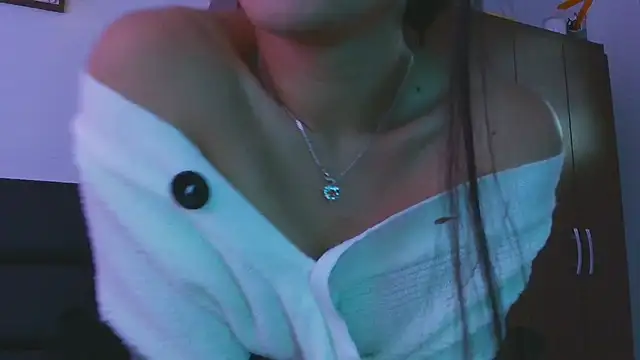 LissyM online show from November 2025 09:37:01 PM