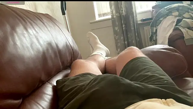 irnbru77 online show from May 2026 05:28:01 PM
