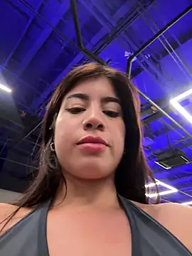 LisaMartinez34 online show from April 2026 10:12:01 PM