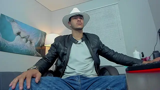 MagicMike007 online show from October 2025 04:11:02 AM