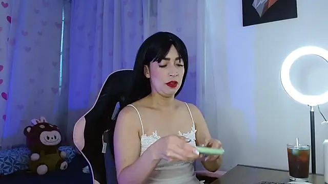antonella ed online show from May 2026 07:39:01 PM