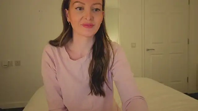 Lovelavender  online show from November 2025 09:35:01 PM