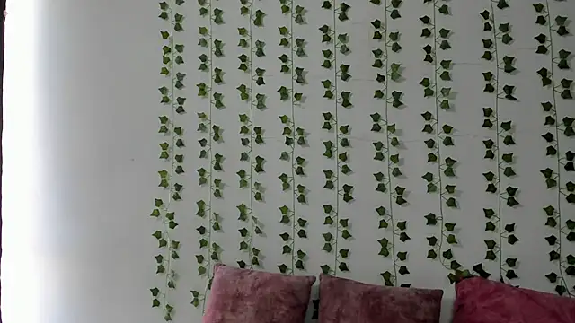 emily jonessxx online show from February 2026 03:52:01 PM