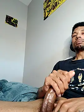 Snapshot of BigPrettyDick777 chatting on March 2026 10:16:01 PM BigPrettyDick777 online show from March 2026 10:16:01 PM