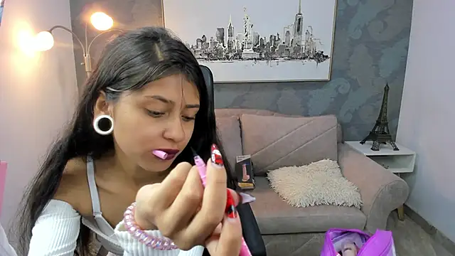 Noa clk online show from April 2026 04:39:01 AM