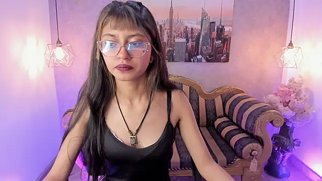 Snapshot of Noa_clk chatting on October 2025 03:27:02 AM Noa clk online show from October 2025 03:27:02 AM