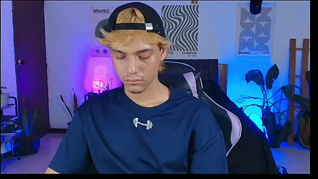 Habel  moretti online show from February 2026 06:05:02 PM