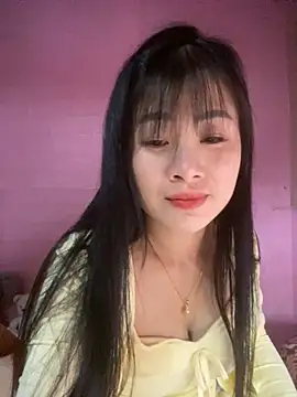 Snapshot of o-one-o chatting on February 2026 12:25:02 PM o-one-o online show from February 2026 12:25:02 PM