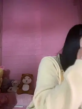 Snapshot of o-one-o chatting on February 2026 06:11:02 AM o-one-o online show from February 2026 06:11:02 AM