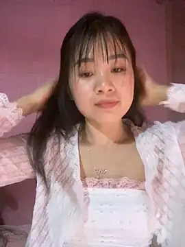 Snapshot of o-one-o chatting on December 2025 02:32:02 PM o-one-o online show from December 2025 02:32:02 PM