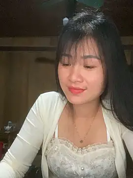 Snapshot of o-one-o chatting on February 2026 02:17:01 PM o-one-o online show from February 2026 02:17:01 PM