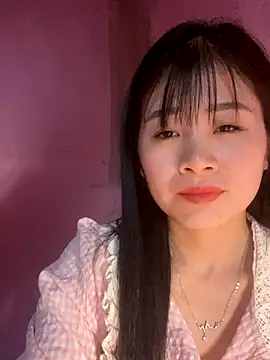 Snapshot of o-one-o chatting on November 2025 03:00:02 PM o-one-o online show from November 2025 03:00:02 PM