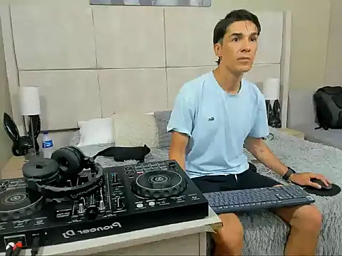 jupiter 333 online show from December 2025 05:25:01 PM