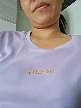 Snapshot of mymywet23 chatting on October 2025 06:24:02 AM mymywet23 online show from October 2025 06:24:02 AM