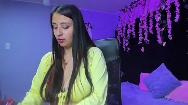 Gabyy Cooper  online show from November 2025 03:11:02 AM