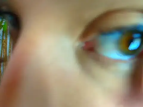 Snapshot of hell_Bonney chatting on June 2026 12:00:01 PM hell Bonney online show from June 2026 12:00:01 PM