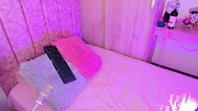 Snapshot of laana_foxx chatting on July 2026 11:49:02 PM laana foxx online show from July 2026 11:49:02 PM