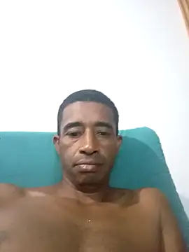 juniordotado87 online show from December 2025 11:32:02 PM