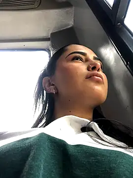 MAVI EC online show from December 2025 04:52:02 PM