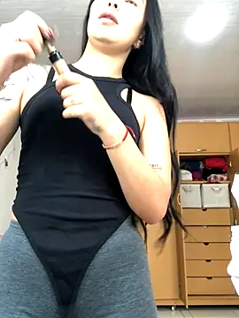 MAVI EC online show from November 2025 11:46:03 AM