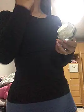 MAVI EC online show from November 2025 10:41:01 AM