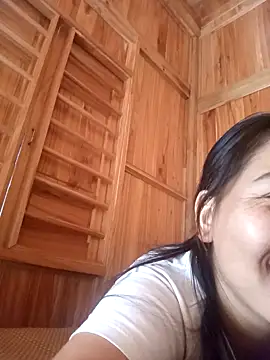 Snapshot of giahan-00 chatting on October 2025 04:01:01 AM giahan-00 online show from October 2025 04:01:01 AM