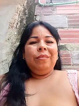 Snapshot of mother2-divorced chatting on May 2026 01:47:02 PM mother2-divorced online show from May 2026 01:47:02 PM