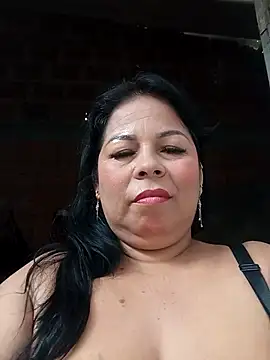 Snapshot of mother2-divorced chatting on January 2026 01:58:02 PM mother2-divorced online show from January 2026 01:58:02 PM