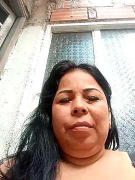 Snapshot of mother2-divorced chatting on February 2026 02:08:01 PM mother2-divorced online show from February 2026 02:08:01 PM