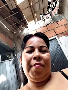 Snapshot of mother2-divorced chatting on November 2025 01:48:02 PM mother2-divorced online show from November 2025 01:48:02 PM