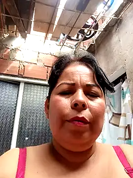 Snapshot of mother2-divorced chatting on November 2025 02:50:01 PM mother2-divorced online show from November 2025 02:50:01 PM