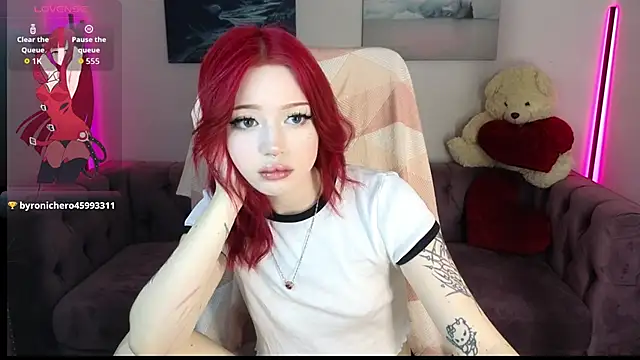 Emma Kirks online show from April 2026 12:28:02 PM