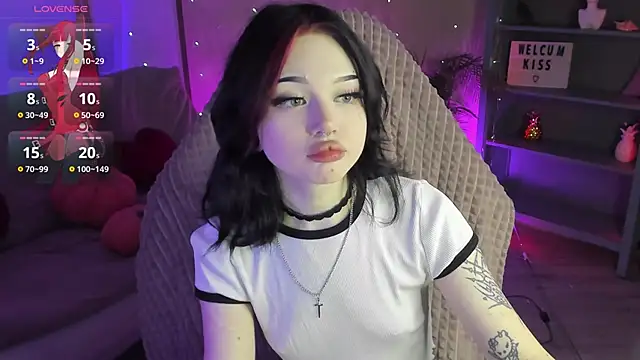 Emma Kirks online show from May 2026 12:57:01 PM