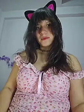 Snapshot of Kitty_Kalifa chatting on June 2026 01:11:02 AM Kitty Kalifa online show from June 2026 01:11:02 AM
