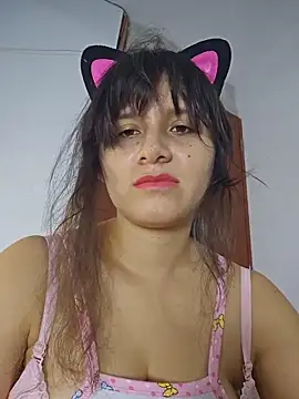 Kitty Kalifa online show from March 2026 02:18:02 AM