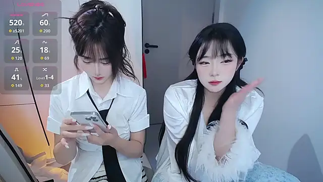 Follyise online show from November 2025 02:17:01 PM