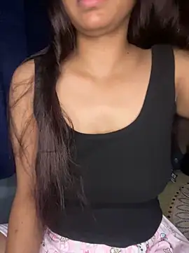 Cute Marina online show from April 2026 04:13:02 PM