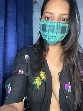 Cute Marina online show from November 2025 05:35:01 PM