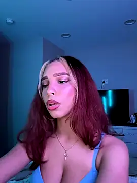 Latinagf online show from November 2025 02:27:01 AM