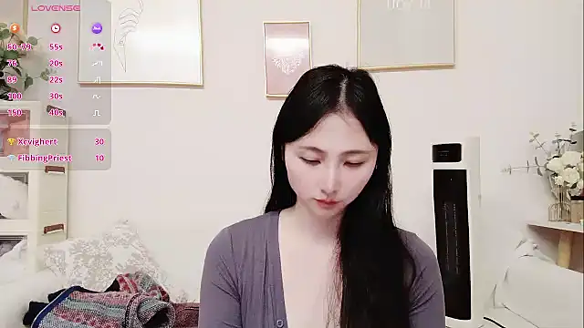 yuyan3929 online show from February 2026 02:53:01 AM