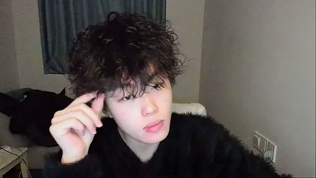 L1kuto online show from November 2025 02:17:02 PM