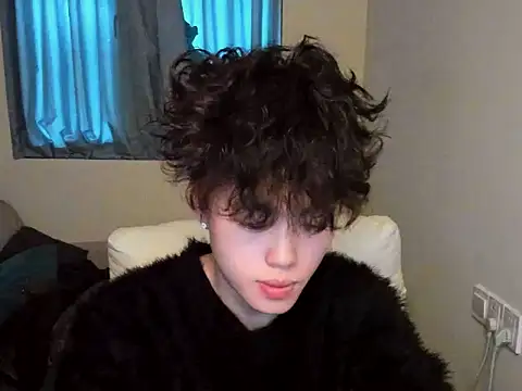 L1kuto online show from November 2025 06:39:02 AM